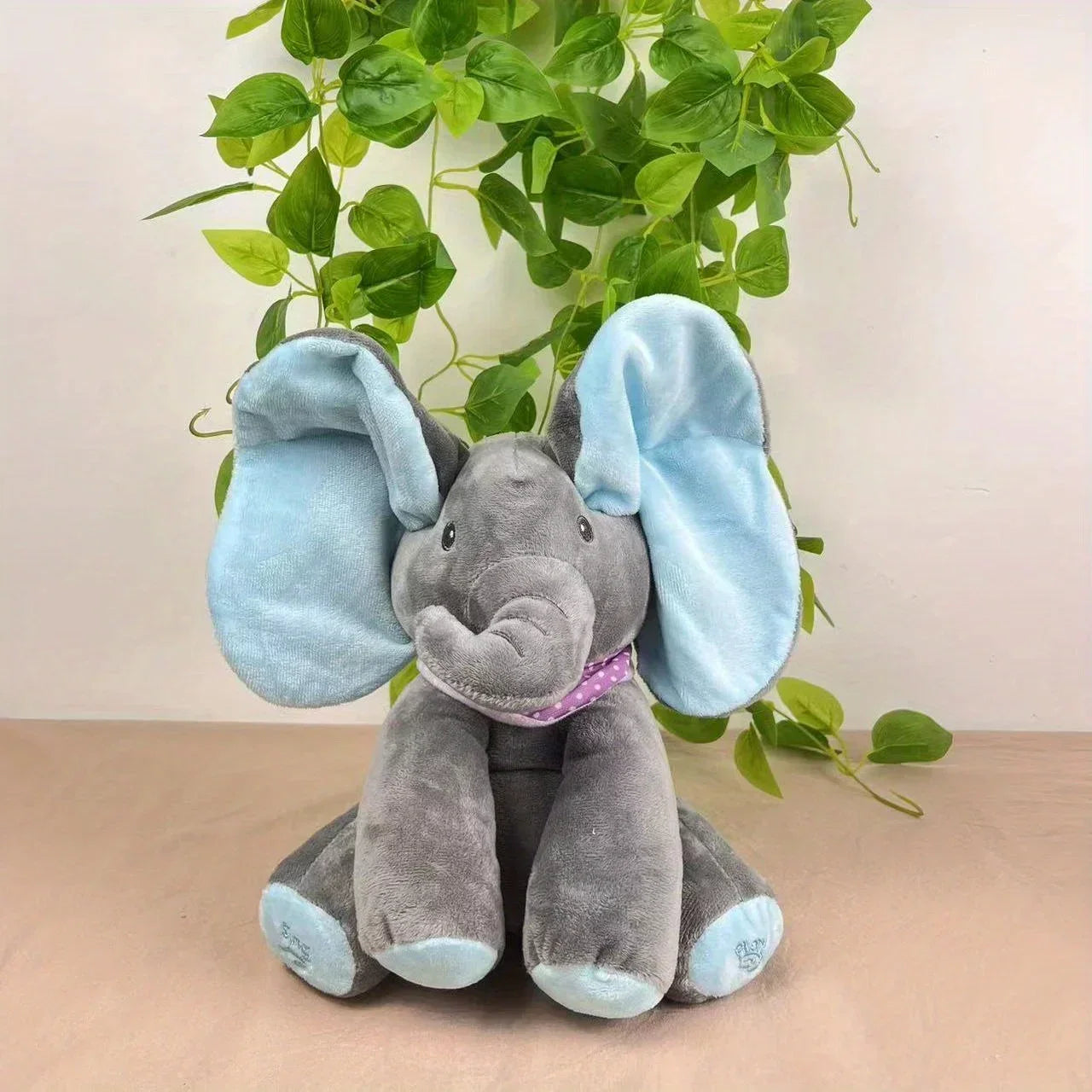 Elefante de Pelúcia Falante